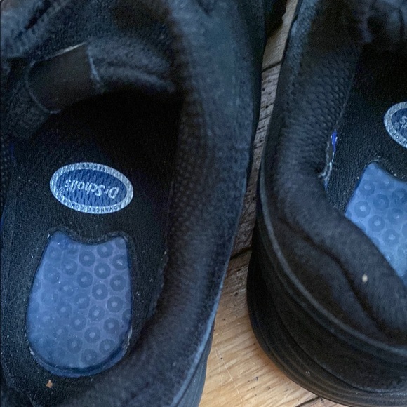 Dr. Scholl's Women's Black Sneakers - Picture 2 of 6